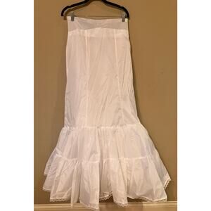 David's Bridal White Bridal Petticoat Skirt